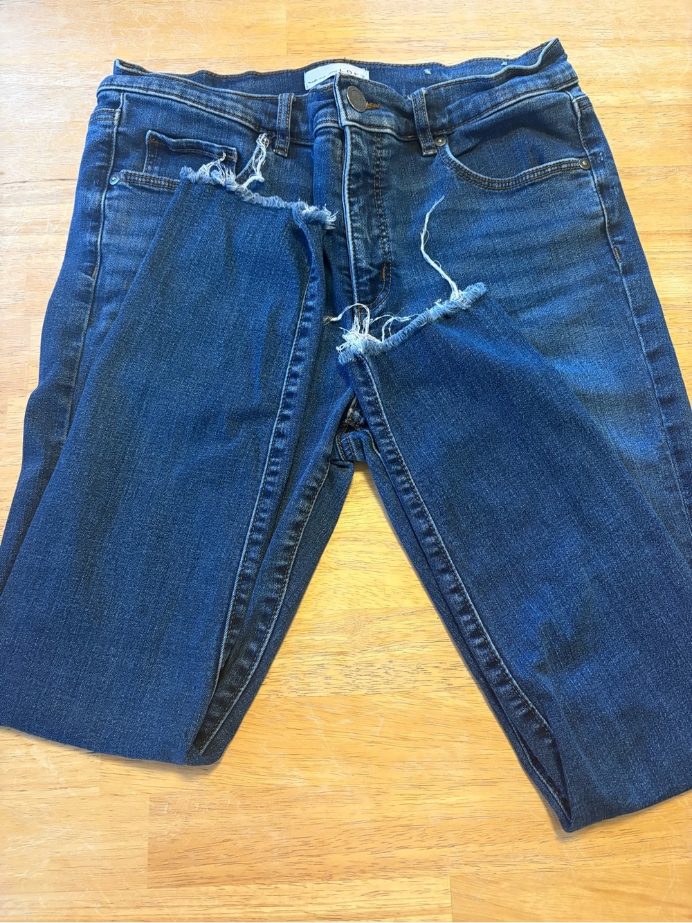Women’s Size 8 Loft Skinny Jeans